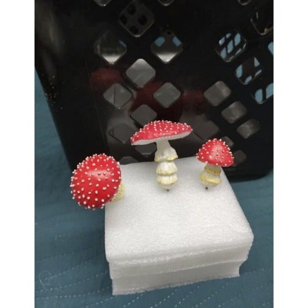 Fairy Garden Miniatures, Mushroom Decor, Glow in The Dark Fairy Garden Decor